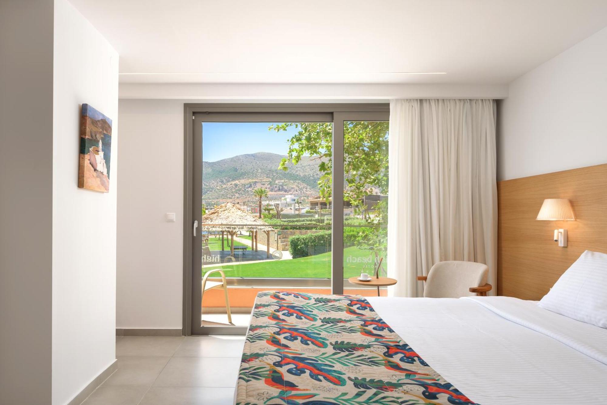 Hotel High 5*
